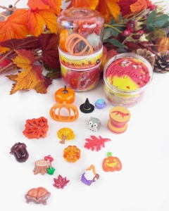 Invitation - Modelína plná pokladů –BOO! Halloweenská edice